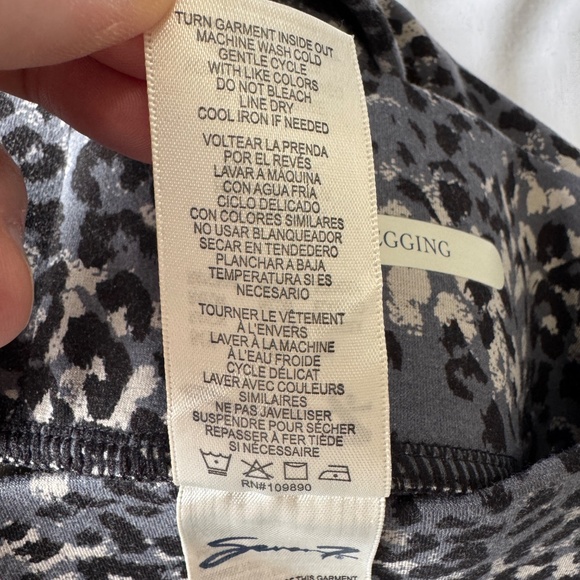 Seven7 Women's Pull On Multicolor Leopard Print Leggings High Rise Small Stretch - Picture 7 of 13